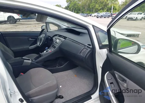 2015 Toyota Prius Plug-In from USA, damaged, VIN JTDKN3DP3F3068870